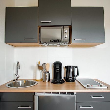 Homefy Studio Sky - Free Parking - Elevator - Desk - Netflix Essen Bagian luar foto